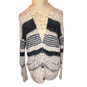 Abercrombie & Fitch Knit Cardigan Sweater – Button Front – Chunky Knit – women’s